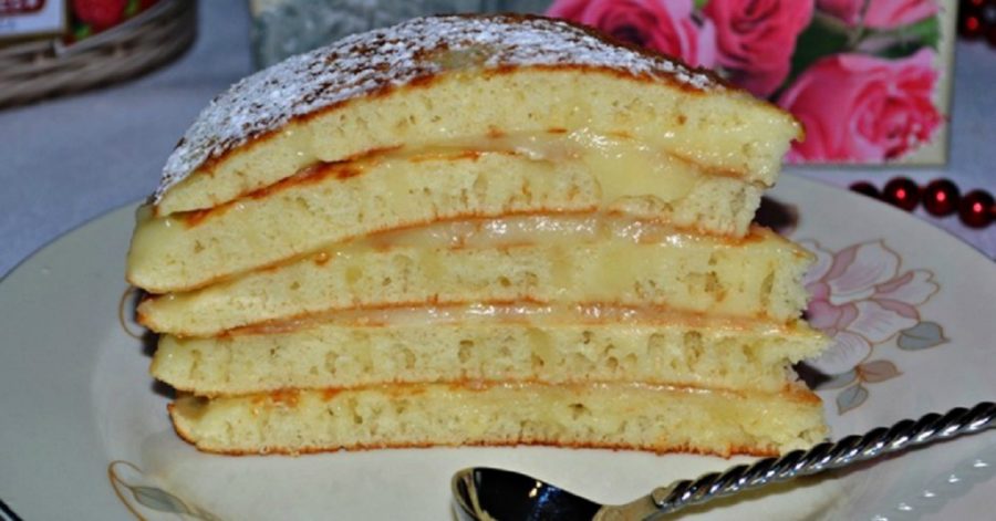 Prăjitură cu aluat moale și cremă delicioasă - Este minunată