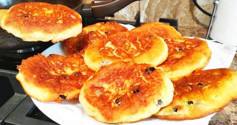 Turtițe pufoase din brânză de vaci – un preparat dulce