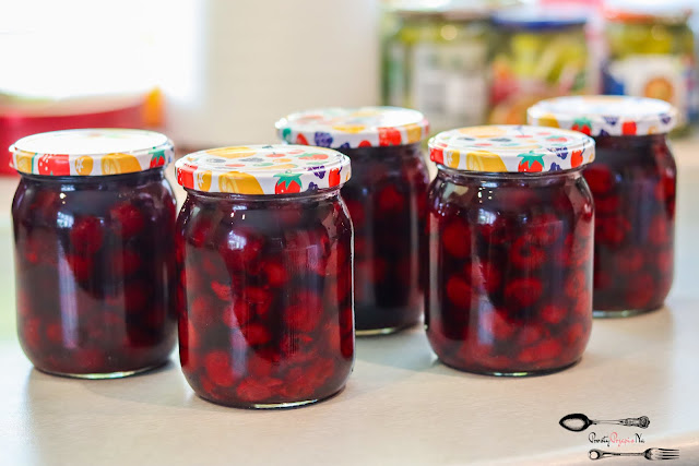 Vișine în sirop pentru iarnă: se păstrează atât de bune și aromate